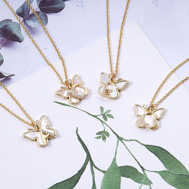 Butterfly Initial Necklace for Women Mother of Pearl Shell Butterfly Pendant Necklace with Cubic Zirconia 26 Letter Alphabet Butterfly Charm Chain
