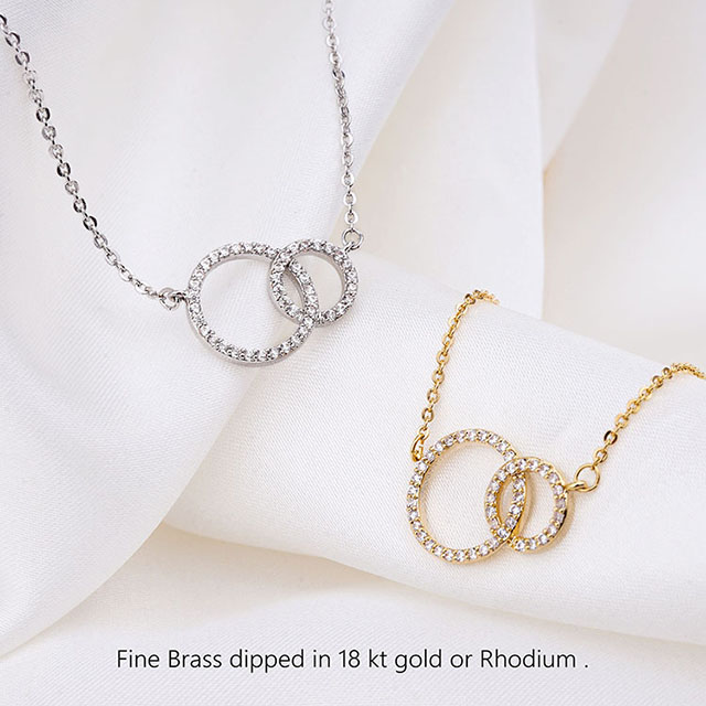 Wholesale Fashionable Minimalist Interlocking Circle Pendant Necklace
