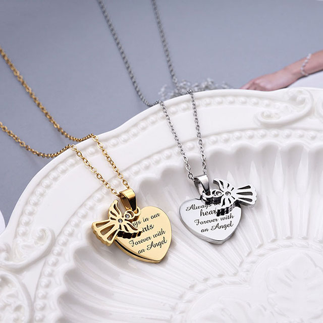 Customized Stainless Steel Ip Gold Plated Heart Angel Hugs Necklace 
