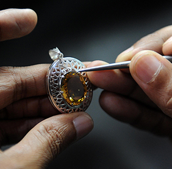 How To Cooperate With Custom Jewellery Manufacturers?