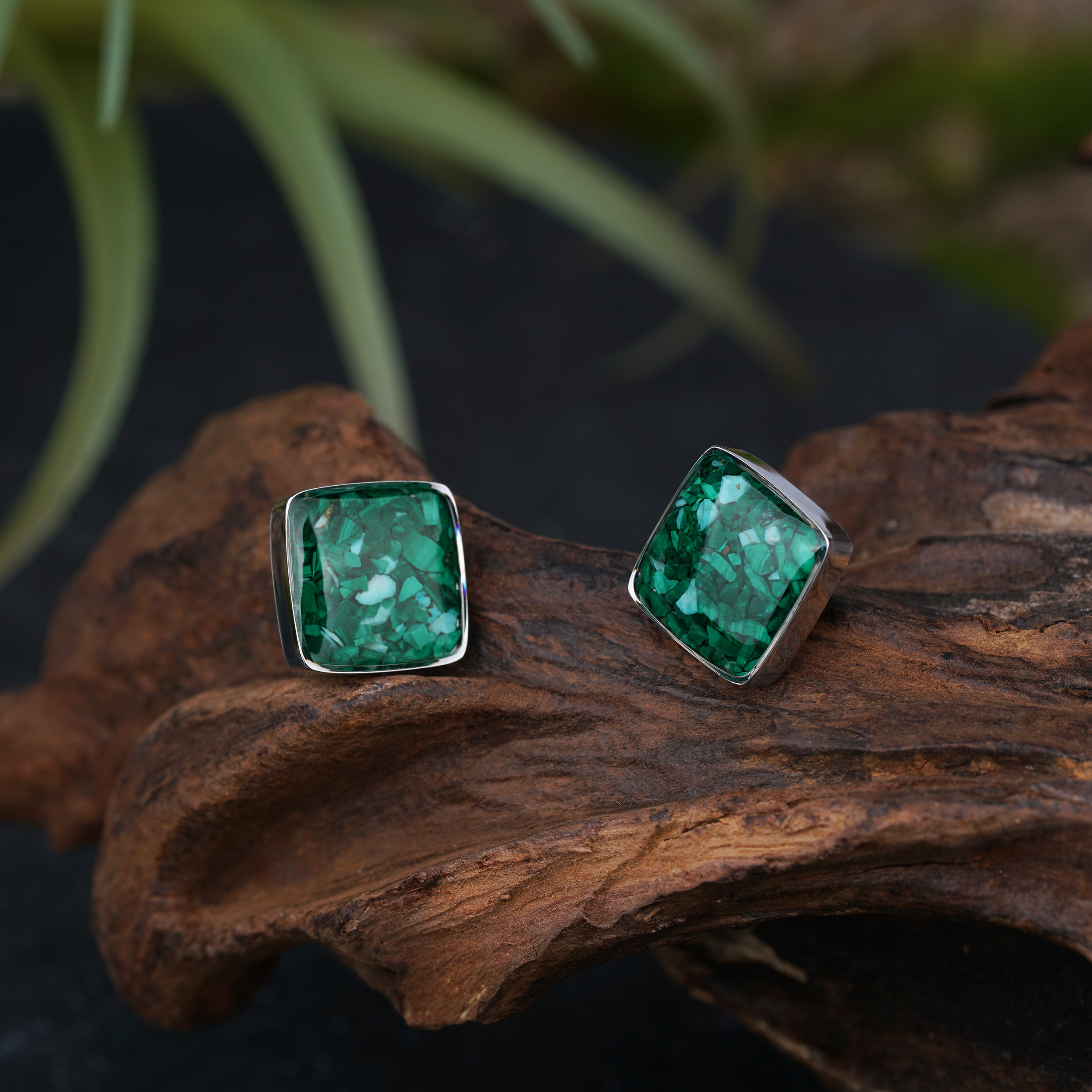 Genuine Stones Power Stone Fragment Stainless Steel Square Stud Earrings Supplier
