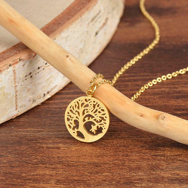 Tree of Life Necklace for Women Gold Silver Plated Tree of Life Necklace Pendant Family Tree Jewelry for Women Girls Mom Wife Girlfriend Necklaces 