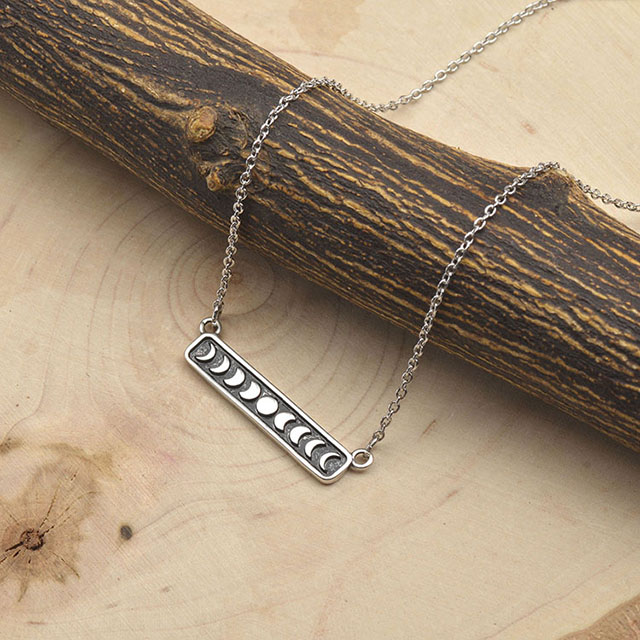 Moon Phase Necklace for Women Silver Plated Moon Necklace Bar Necklaces Moon Pendant Necklace Charm Moon Jewelry Birthday Gifts 