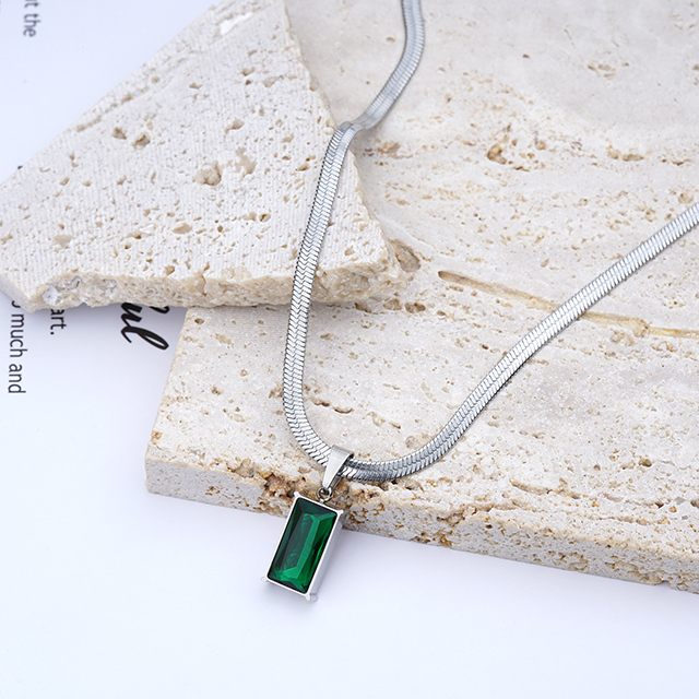 Custom Stainless Steel Jewelry Snake Chain Trendy Necklaces 