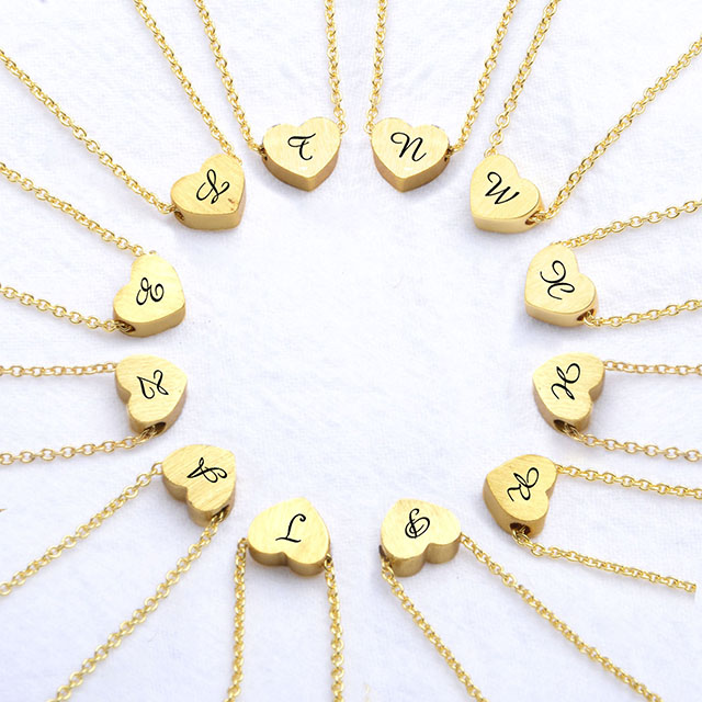 Lauren-Spencer Tiny Initial Heart Necklace for Women 18K Gold Plated A-Z Alphabet Letter Necklace Dainty Heart Choker Pendant Necklace 