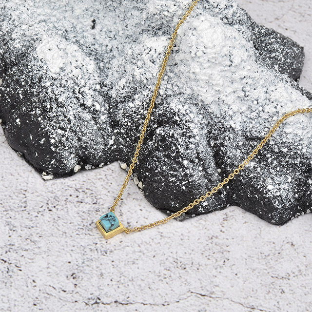 Gemstone Bar Necklaces for Women Gold Silver Plated Simulated Turquoise Necklace Pendant Triangle Square Necklaces Dainty Choker Necklace Jewelry Gift