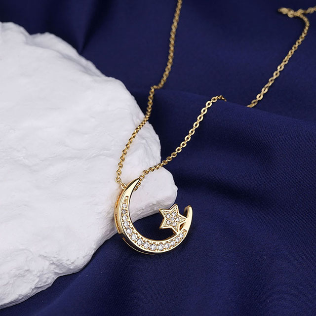  Moon Necklace for Women Silver Gold Plated Dainty Cubic Zirconia Crescent Moon Star Pendant Necklace Moon Jewelry for Women Girls Birthday Christmas Valentines Day Gift for Girlfriend