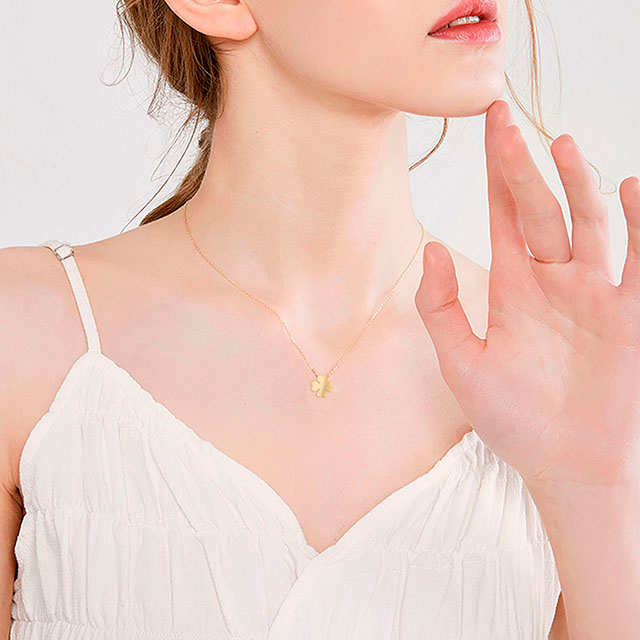 Four Leaf Clover Necklace Lucky Pendant Charm Necklace Faith Hope Love Lucky Necklace for Women Girls Personalized Jewelry Gift 
