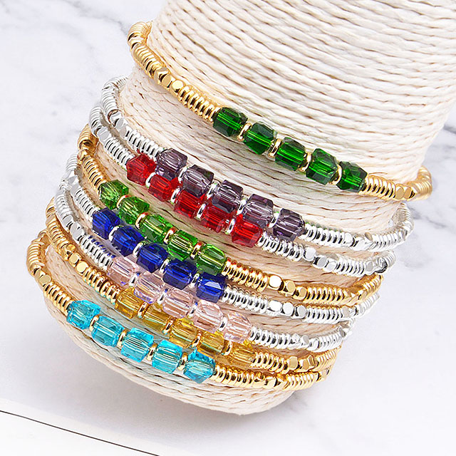 Dainty 18K Gold Plated Beaded Bracelets for Women Stackable Crystal Gemstone Beaded Stretch Bracelets for Women Girls Jewelry Gift