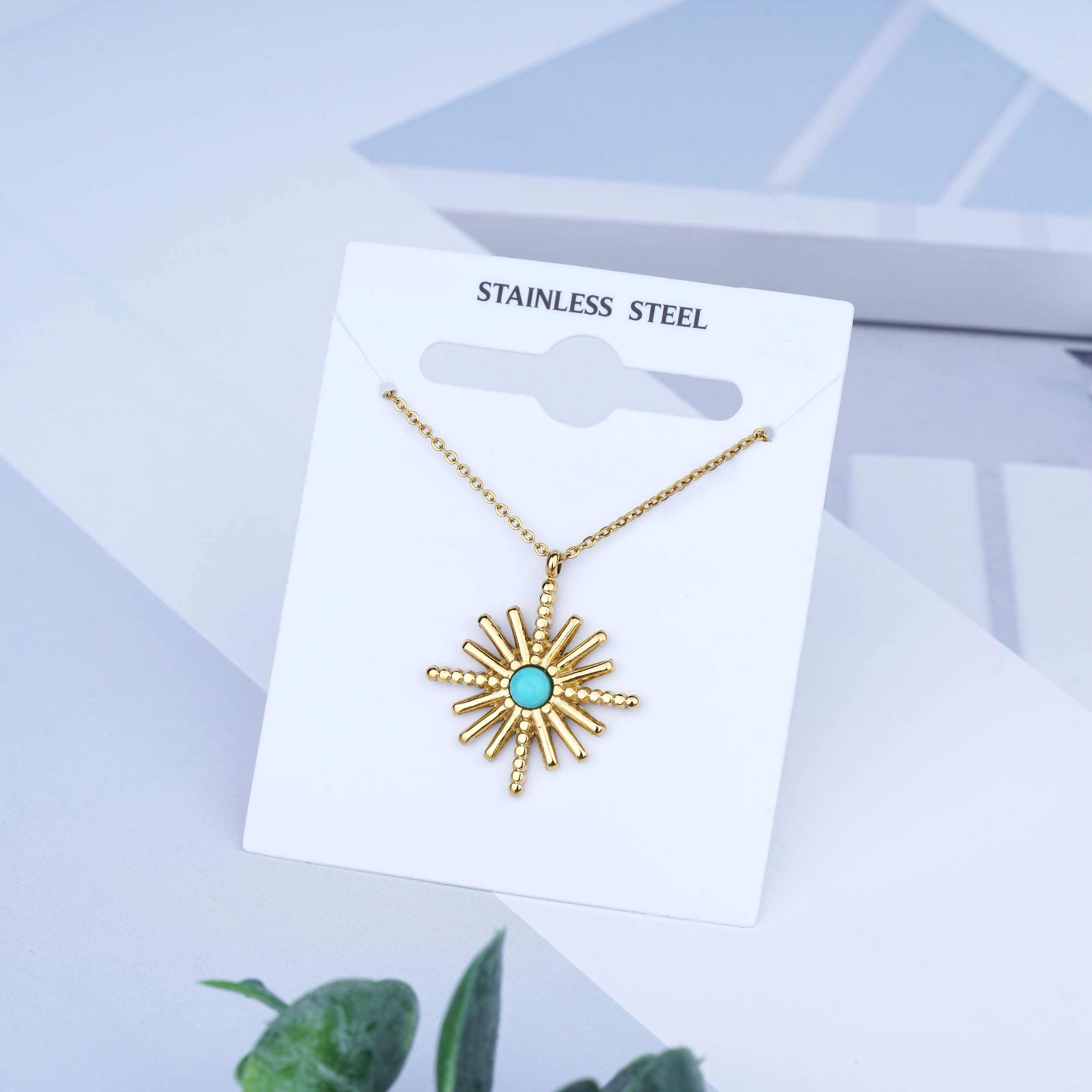 Wholesale Hot Sale Turquoise Bearded Star Necklace Jewelry