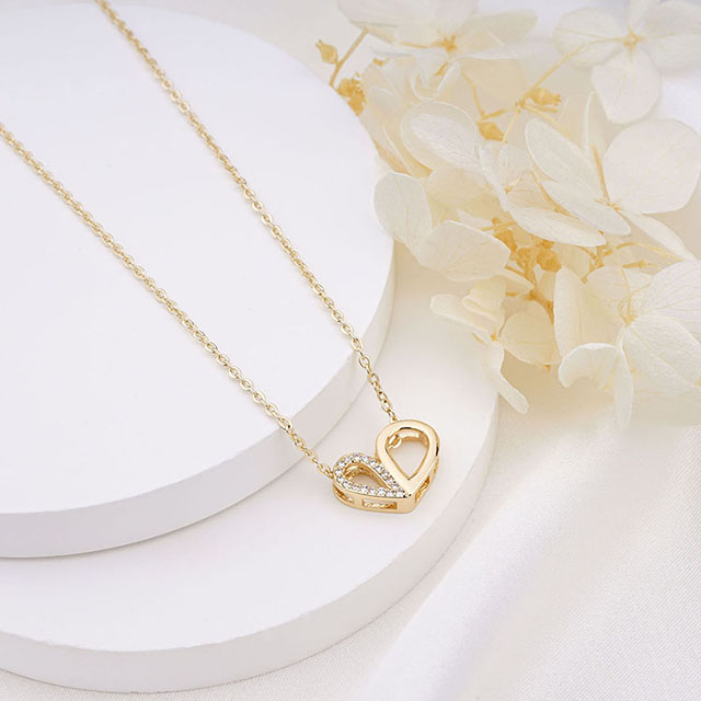 Cubic Zirconia Heart Necklace for Women Silver Gold Plated Dainty Infinity Love Heart Pendant Necklace for Girlfriend Wife Girls Birthday Valentines Day Mothers Day Gift Jewelry