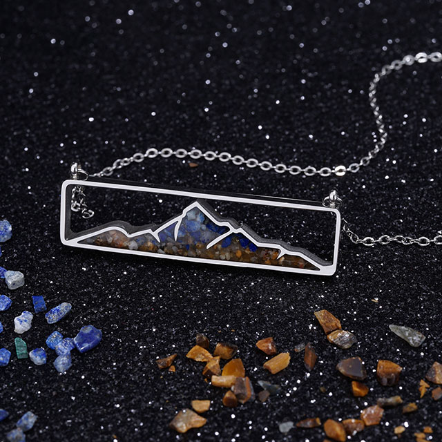 Gemstone Mountain Necklace for Women Turquoise Tumbled Chips Pendant Necklace Dainty Mountain Range Bar Necklaces