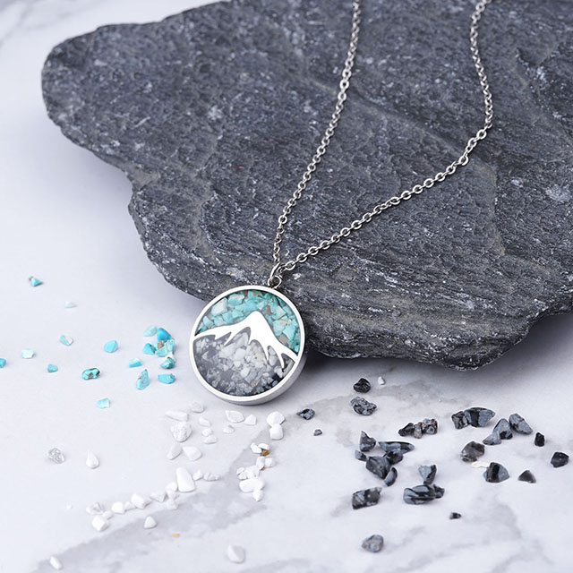  for Women Turquoise Sodalite Tumbled Chips Pendant Necklace Dainty Circle Mountain Range Necklaces 