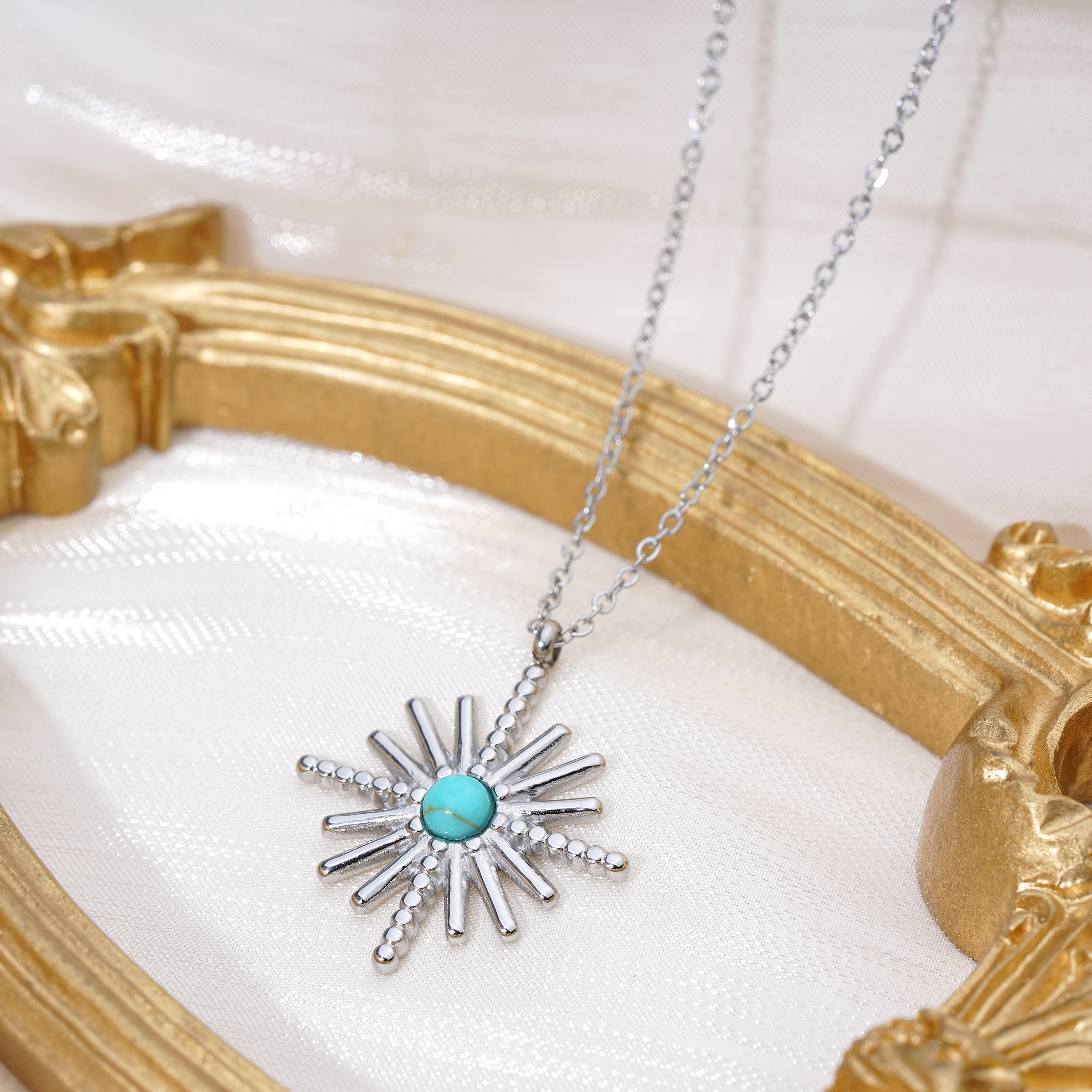 Wholesale Hot Sale Turquoise Bearded Star Necklace Jewelry